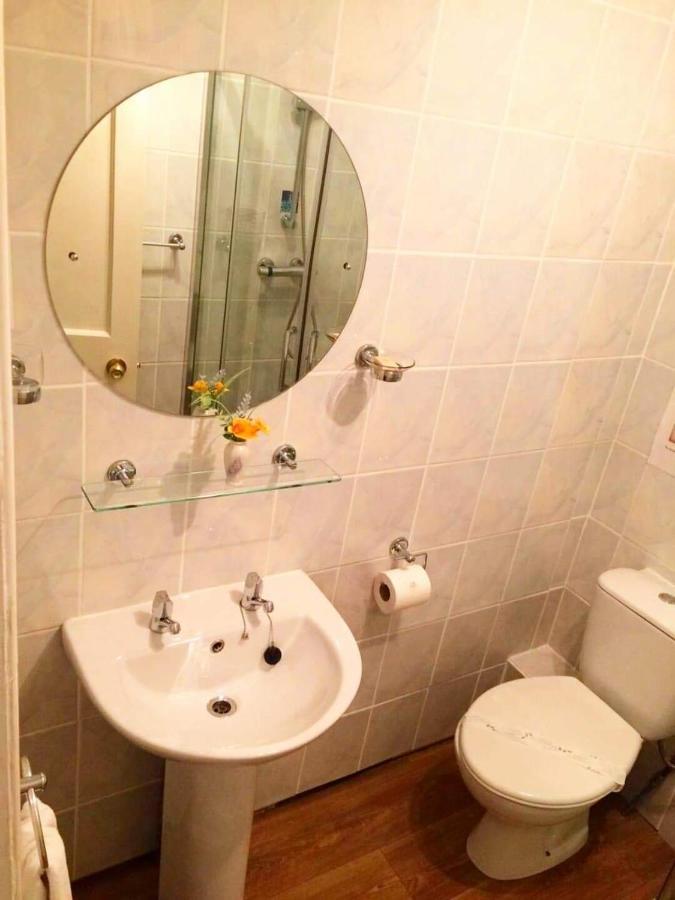 Commodore Guesthouse, Seaside Guest house 3*